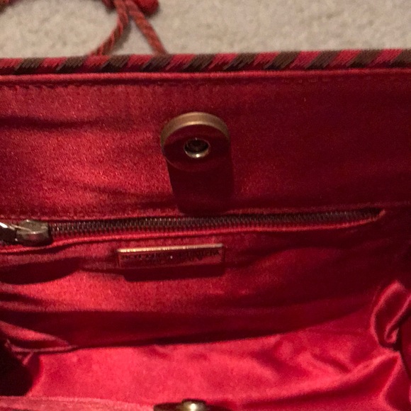 Bottega Veneta Raffia Crossbody Handbag - Picture 4 of 8